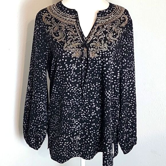 Chico's Tops - Chico's Black Blouse, White Dots, Gray Embroidered Neckline, Gold Beads,Sz 0,Sml